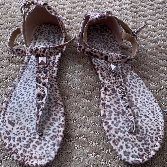 Mossimo sandals - Picture 2 of 8